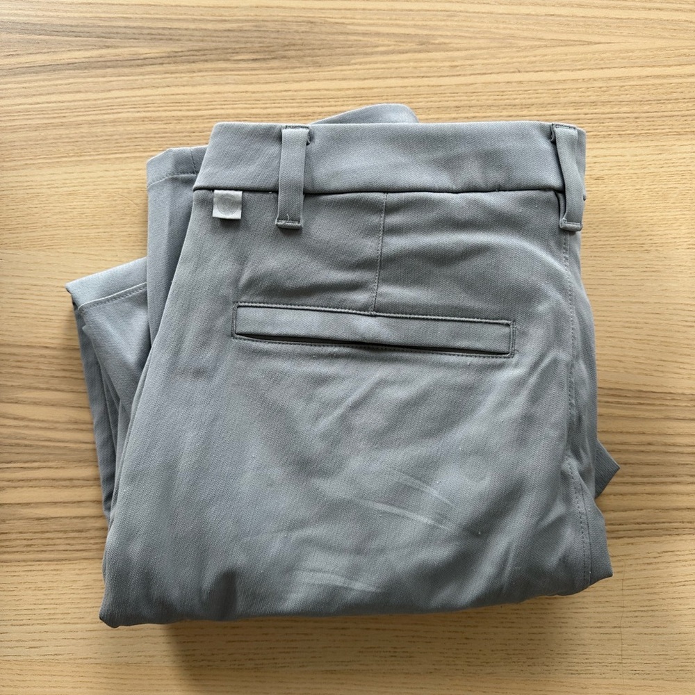 Lululemon Commission Classic-fit Pant